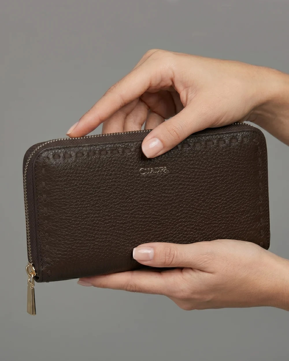 BD211VE - Cuadra Honey Fashion Zip-Around Deer Leather Wallet for Women